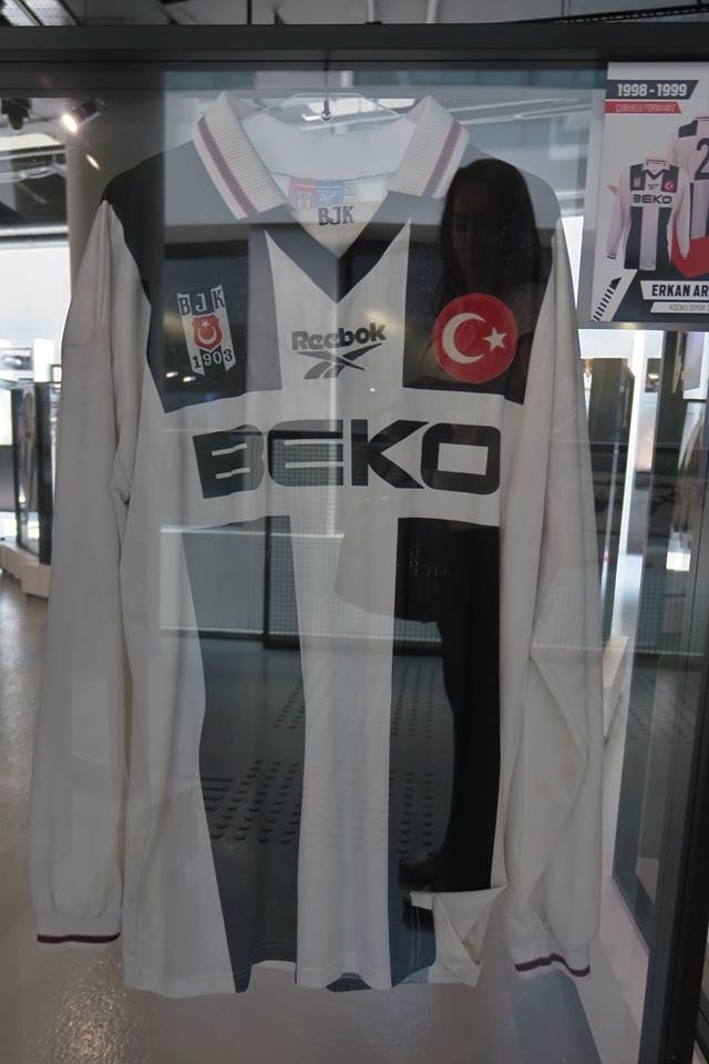 Beşiktaş Müzesi’nde sergilenen 21 efsane forma 1