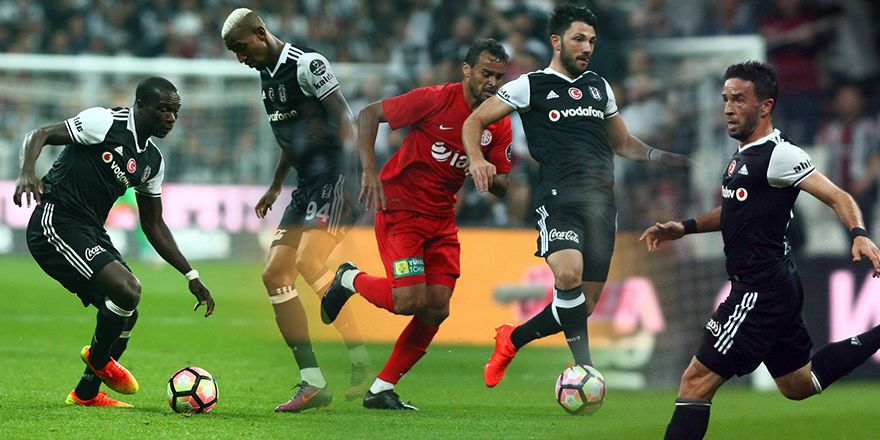 Beşiktaş - Antalyaspor maçından kareler