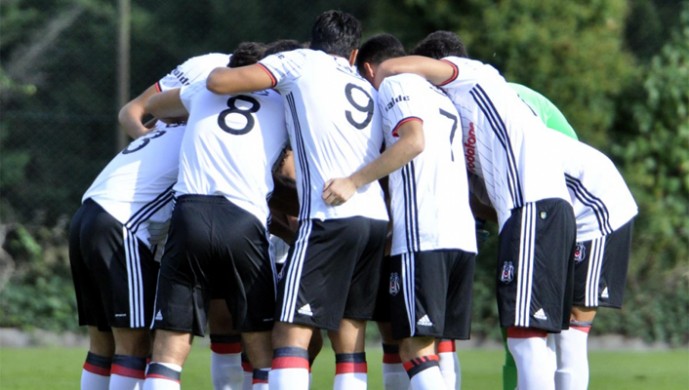 Beşiktaş'ın gençlerinden iyi başlangıç