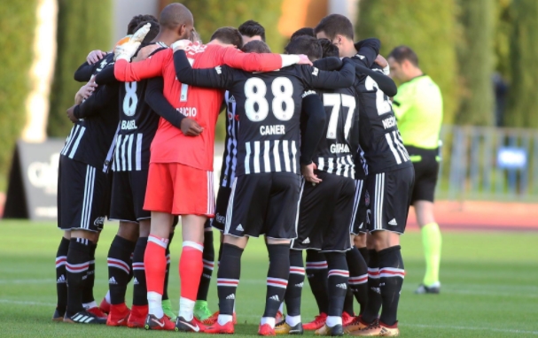 Beşiktaş'tan centilmenlik örneği! “Sorun etmeyin kaleyi boşaltıyoruz..."