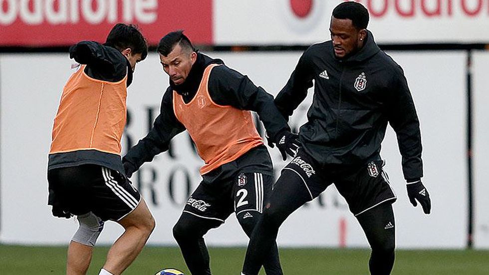 Cyle Larin'e talip var! Son karar Güneş'in