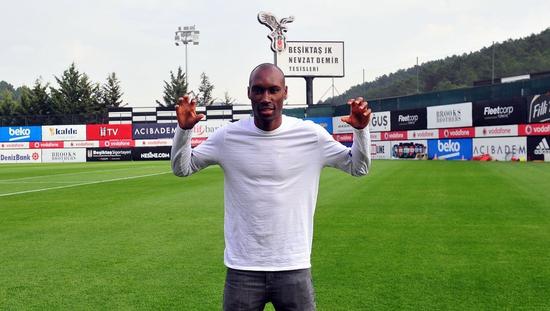 Beşiktaş, Atiba için son kararını verdi