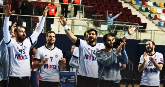 Parkede rakip Aziziye Belediye Spor