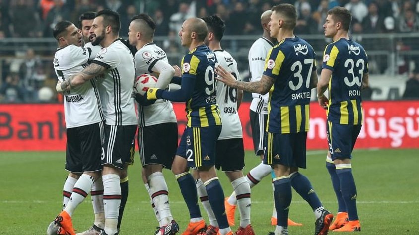 DERBİYE DOĞRU | Son 11 maçta, Beşiktaş'a 9 kırmızı...