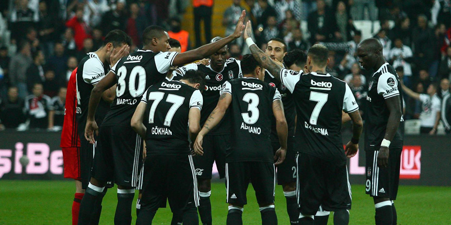 Beşiktaş en yakın rakibi F.Bahçe'ye 13 puan fark attı