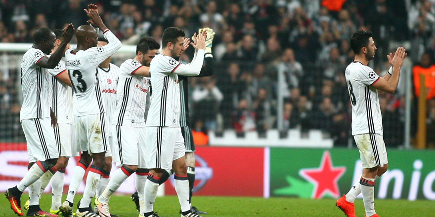 Benfica maçı devre arası soyunma odasında neler konuşuldu?