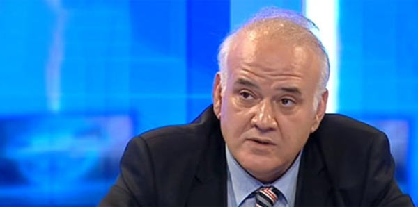 Başakşehir yenilince Ahmet Çakar şampiyonu ilan etti