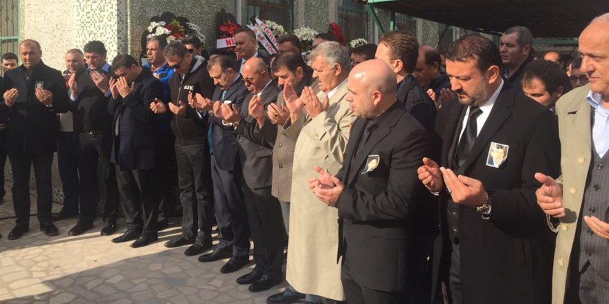 Erdal Torunoğulları'nın kayınpederi son yolculuğuna uğurlandı