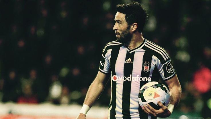 Gökhan Gönül maç sonu patladı!