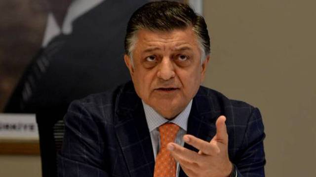 Yılmaz Vural: ''Şenol Hoca sabırlıymış, ben hakemi döverdim''