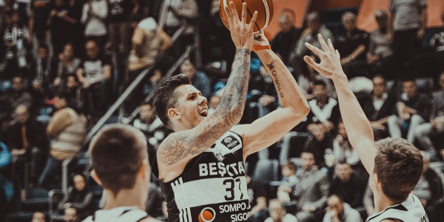 Beşiktaş, Sırbistan'dan mağlubiyetle dönüyor