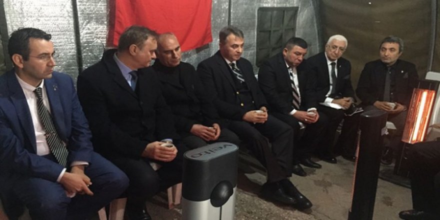 Fikret Orman'dan şehit ailesine ziyaret