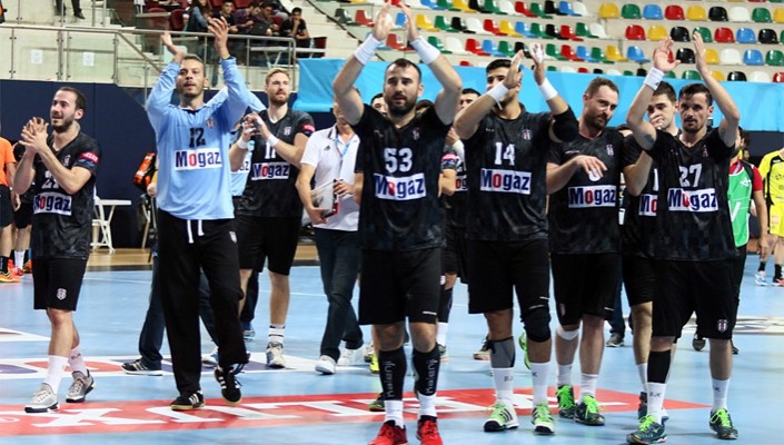 Beşiktaş namağlup zirvede!