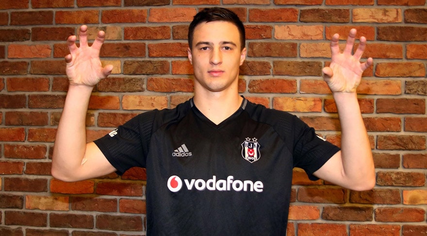 Mitrovic'ten ilk röportaj: "Bana hangi özelliğimin iyi olduğunu sorarsanız..."