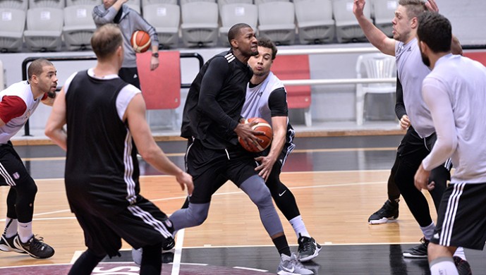 Beşiktaş'ta Dinamo Sassari hazırlıkları başladı