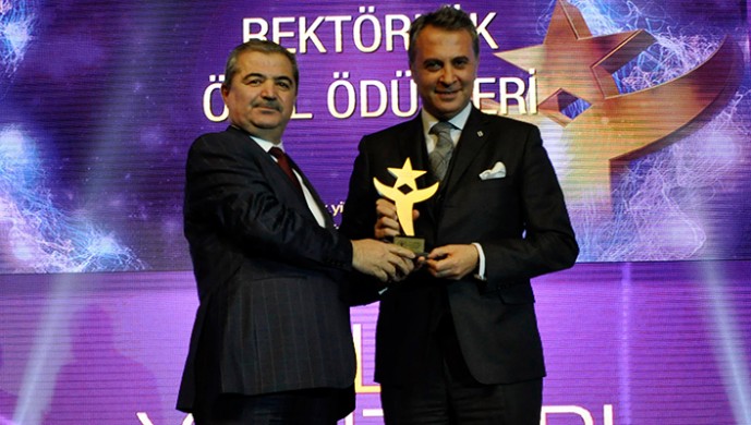 Fikret Orman'a ödül