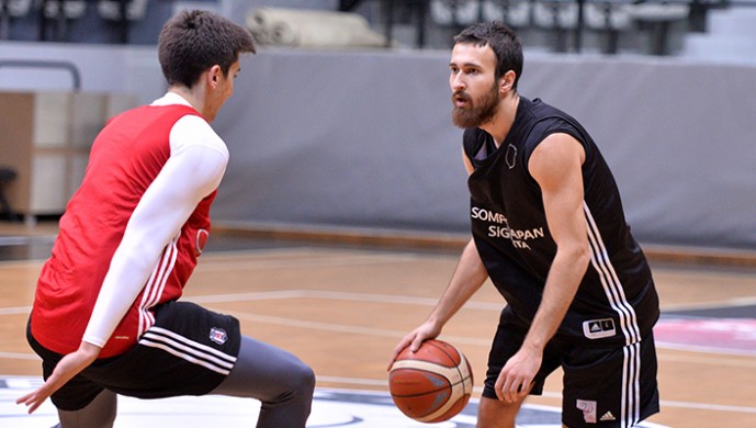 Beşiktaş'ta Anadolu Efes hazırlıkları başladı