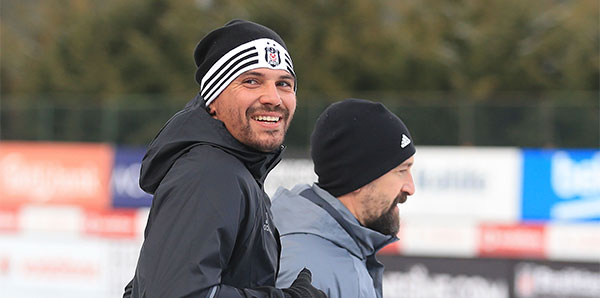 Ersan, Vodafone Arena'da!