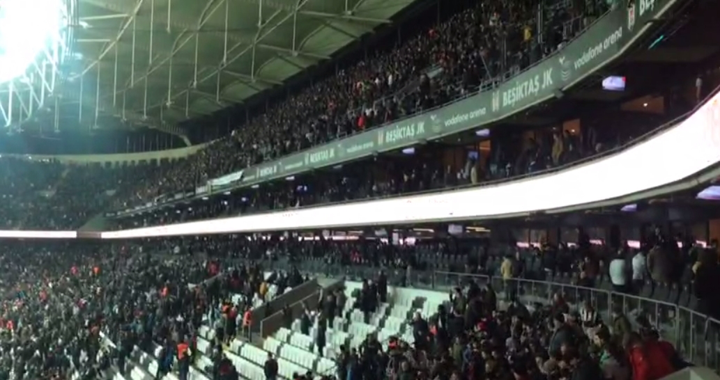 Mustafa Kemal'in askerleri Vodafone Arena'da! (VİDEO)