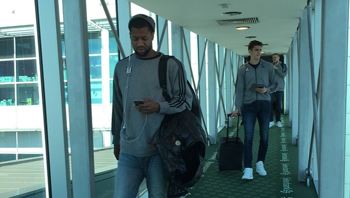 Beşiktaş Sompo Japan takımı Uşak'a gitti