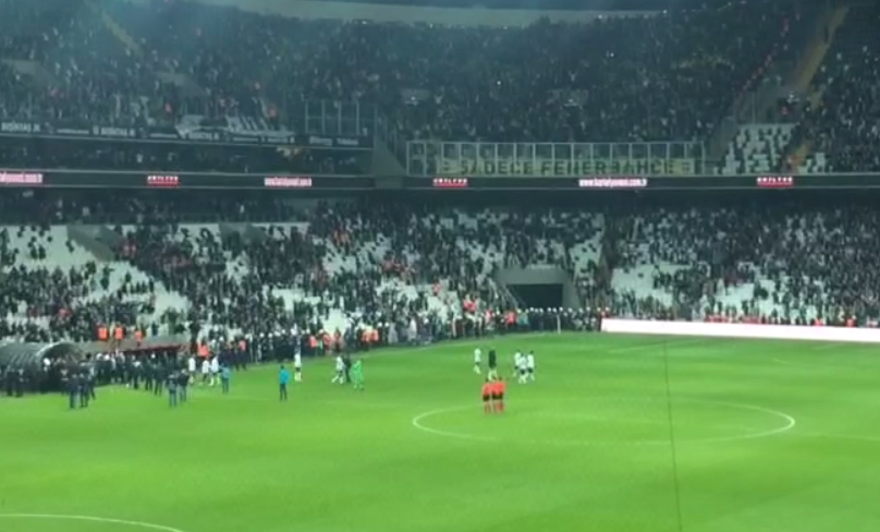 Taraftar farkını gösterdi: "Oley oley oley, şampiyon Beşiktaş" (VİDEO)