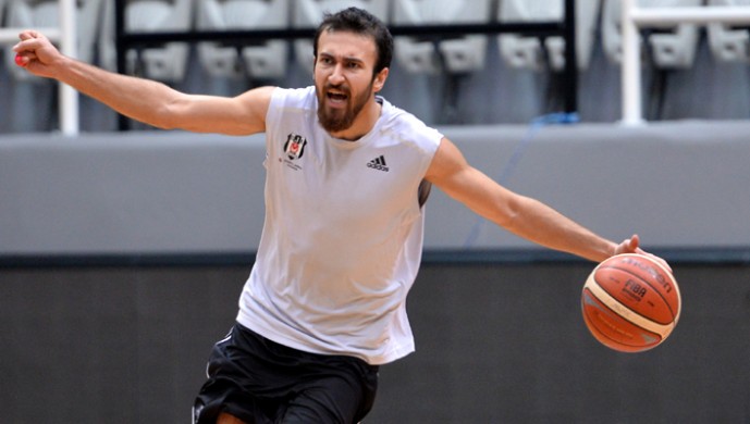 Beşiktaş'ta İBB maçı hazırlıkları sürüyor