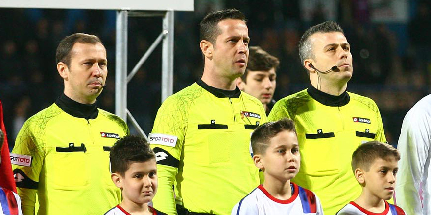 "Bu pozisyon çok net penaltı ve kırmızı kart"
