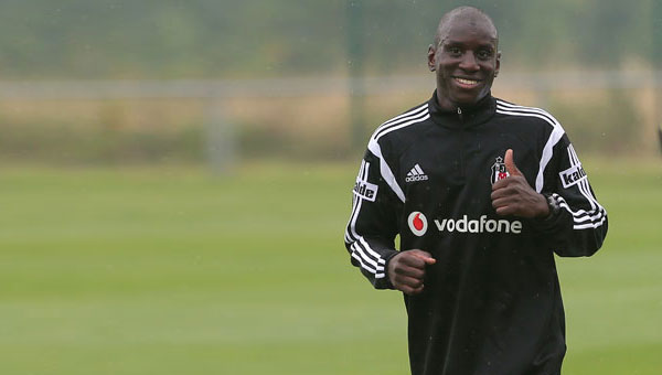 Demba Ba: "Dönmek için sabırsızlanıyorum"