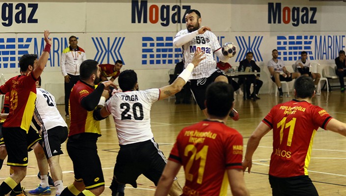 Beşiktaş Mogaz, Göztepe'yi 31-25 yendi