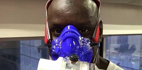 Demba Ba "Black Vador" oldu