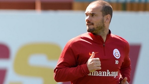 DERBİYE DOĞRU | Sneijder oynayacak mı?