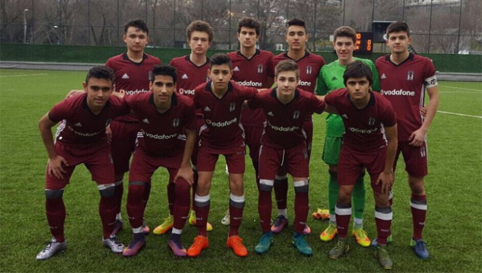 Beşiktaş U-15, 8-0 galip