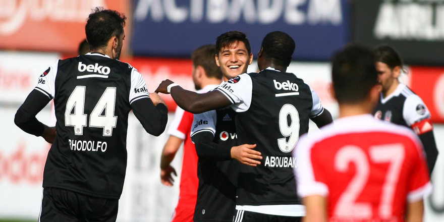 Mustafa Apardı kimdir?