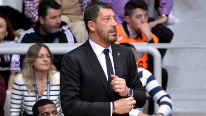 Ufuk Sarıca: "Üst üste aynı maçı oynamak kolay değil"