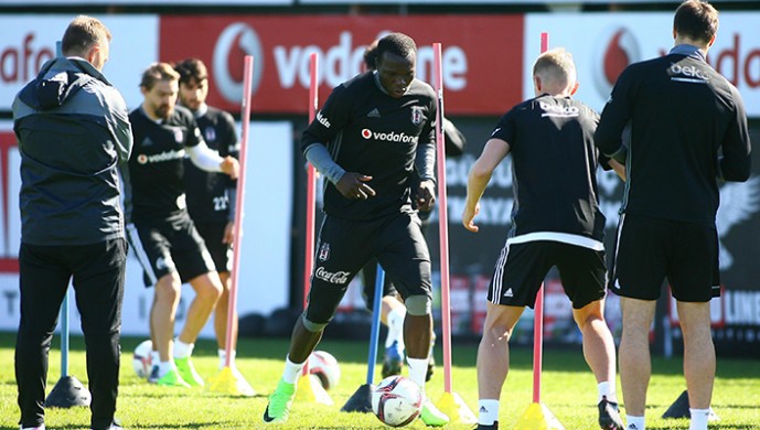 Beşiktaş'ta Olympiakos maçı hazırlıkları başladı