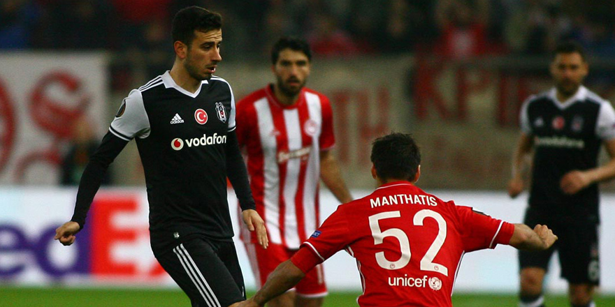 Olympiakos'tan Oğuzhan Özyakup'a övgü!