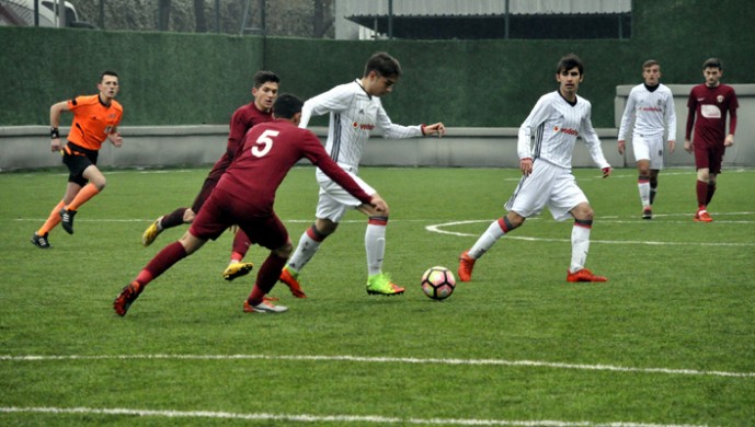 Beşiktaş:2 - İnegölspor:0 (U-17)