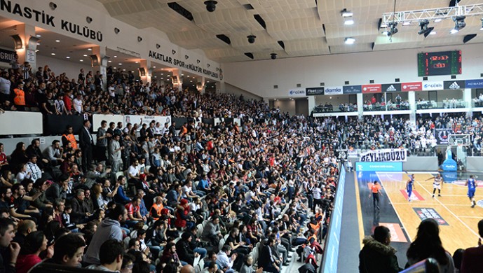Beşiktaş'ın Galatasaray maçı biletleri satışta