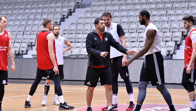 Beşiktaş Sompo Japan derbi hazırlıklarını sürdürüyor