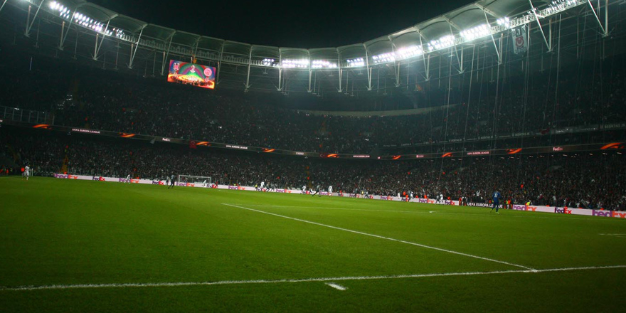 Yunan spiker "fetih" diye başladı, "ağır yenilgi" ile bitirdi