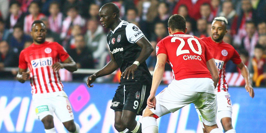 Erman Toroğlu: "İkinci sarı kart adaletli değil"