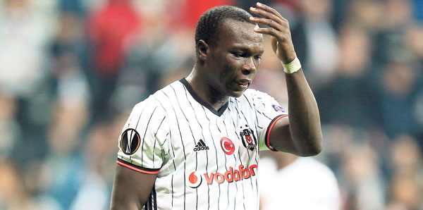 Yönetim Aboubakar'a hem sahip çıktı, hem de bonservis için kararını verdi
