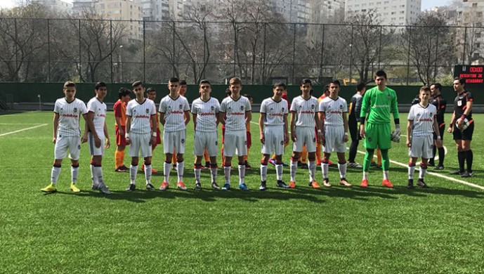 Beşiktaş U-14, G.Saray ile berabere!