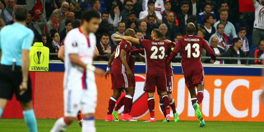 "Hakem Beşiktaş’ı yaktı"