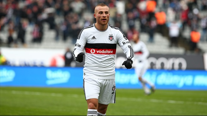 Gökhan Töre'ye saldıran kişinin cezası belli oldu