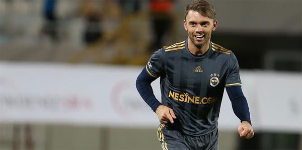 Fenerbahçe'de, Karavaev sağ bekte oynayabilir!