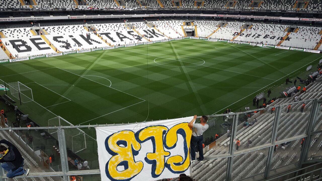 Fenerbahçe taraftarı stada giriş yapmaya başladı
