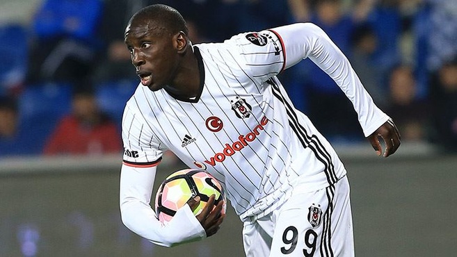 Demba Ba'ya durmak yok