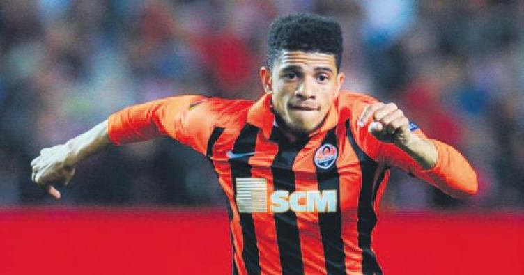 Beşiktaş'ta, Taison ve Dudu harekâtı