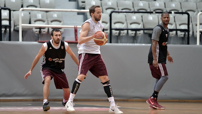 Beşiktaş'ta play-off hazırlıkları sürüyor